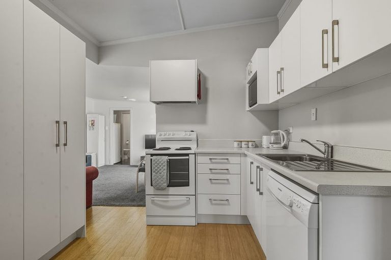 Photo of property in 181 Leith Street, North Dunedin, Dunedin, 9016