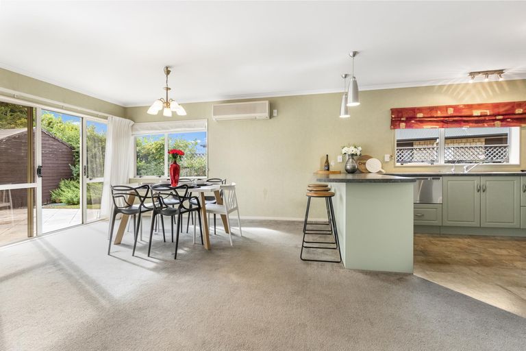 Photo of property in 16 Sequoia Place, Morrinsville, 3300