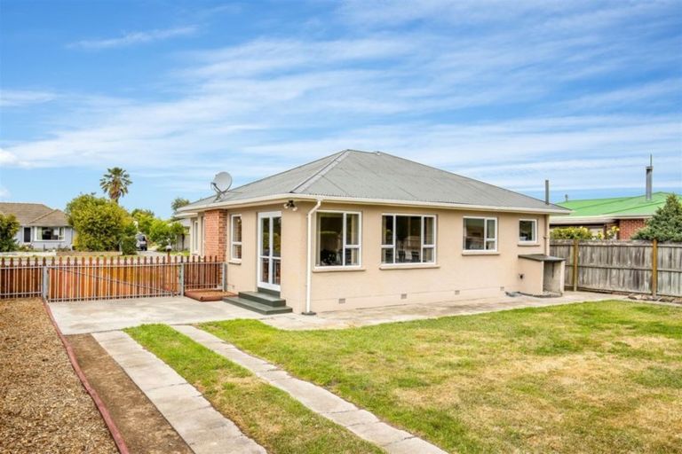Photo of property in 52 Whitefield Street, Kaiapoi, 7630