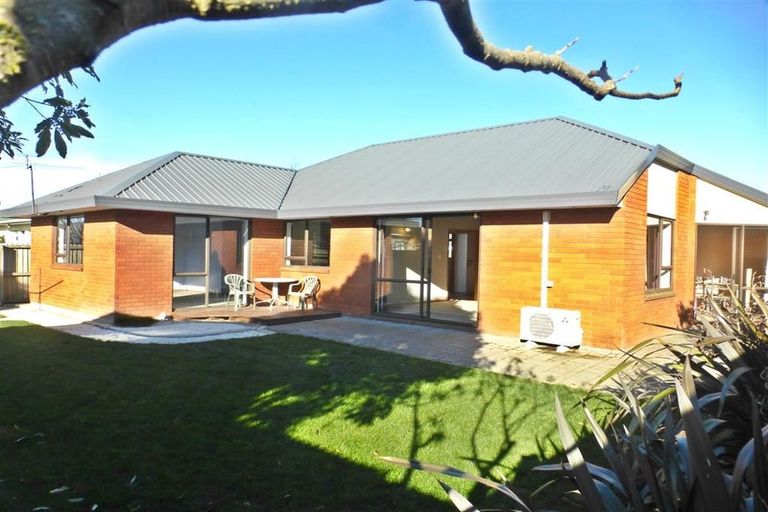 Photo of property in 1/28 Sylvan Street, Hillmorton, Christchurch, 8024