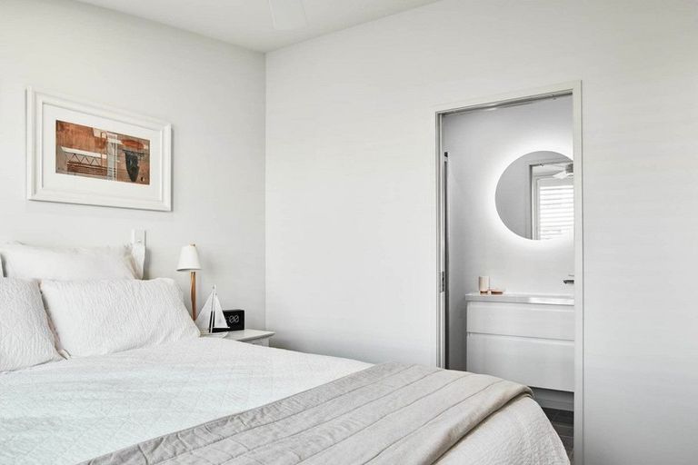 Photo of property in 5/135 Marine Parade, Mount Maunganui, 3116