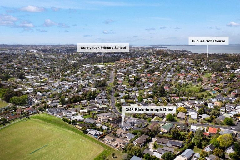 Photo of property in 1/46 Blakeborough Drive, Forrest Hill, Auckland, 0620