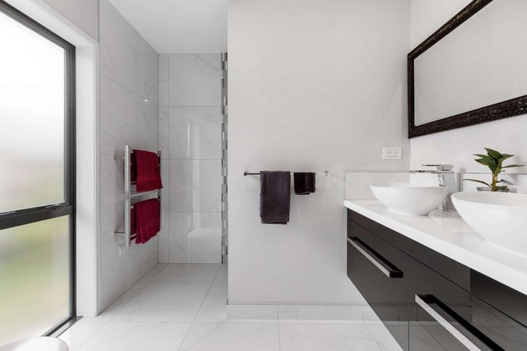 Photo of property in 99 Palm Springs Boulevard, Papamoa Beach, Papamoa, 3118