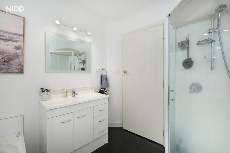 Photo of property in 45 Saint Albans Street, Bradford, Dunedin, 9011