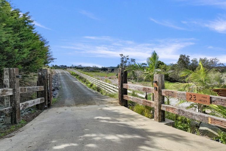 Photo of property in 23 Pine Valley Glade, Mangawhai, Kaiwaka, 0573