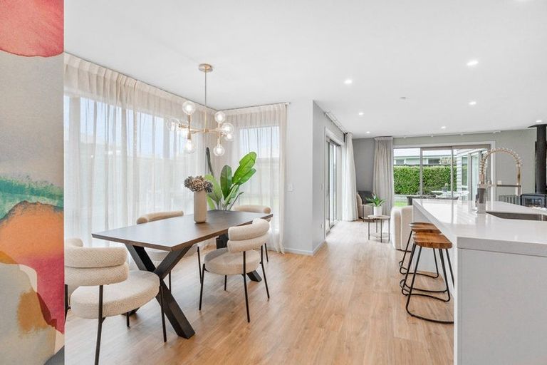 Photo of property in 18 Carrick Place, Mosgiel, 9024