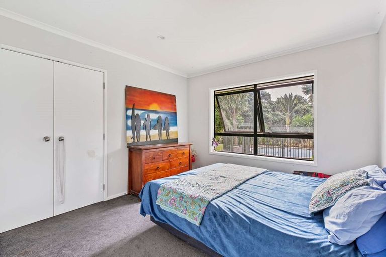 Photo of property in 6 Cherry Place, Waiuku, 2123