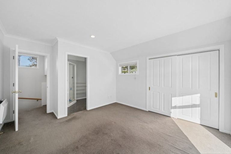 Photo of property in 55b Bolton Street, Kelburn, Wellington, 6012