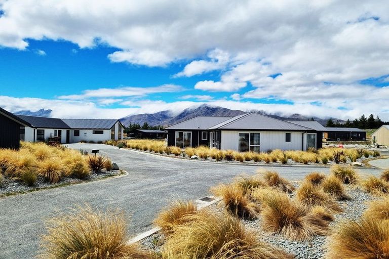 Photo of property in 16 Jimmys Lane, Lake Tekapo, 7999
