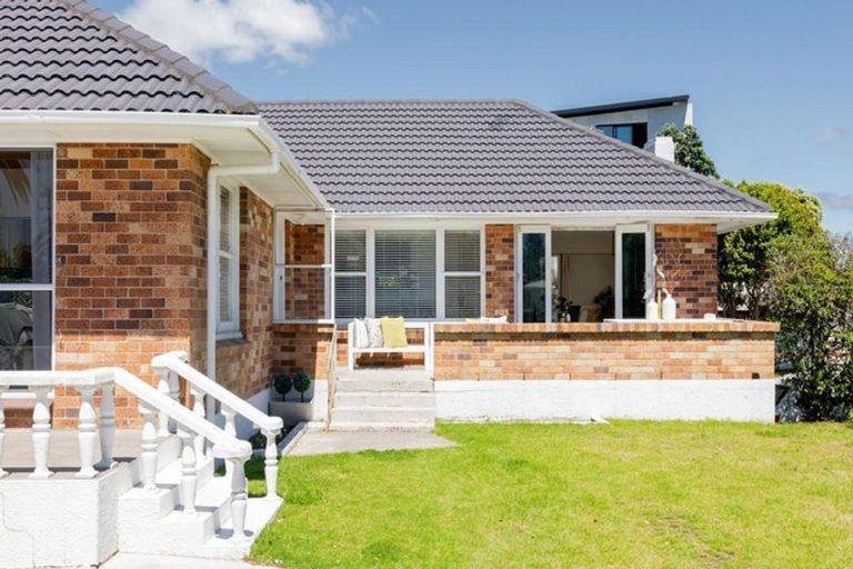 Photo of property in 90 Oceanview Road, Mount Maunganui, 3116