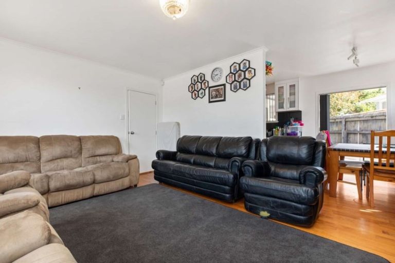 Photo of property in 33 Orion Street, Papakura, 2110