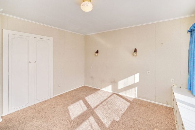 Photo of property in 236 Shortland Street, Aranui, Christchurch, 8061