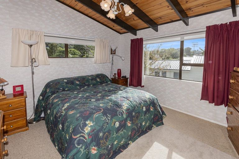 Photo of property in 1 Carr Street, Te Kamo, Whangarei, 0112