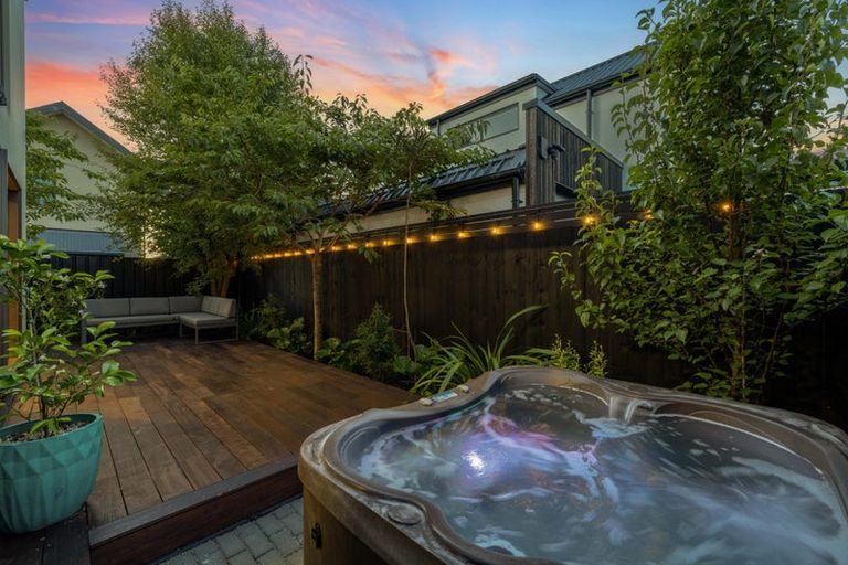 Photo of property in 6/555 Manchester Street, St Albans, Christchurch, 8014