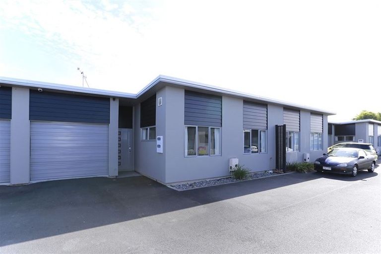 Photo of property in 135d Massey Street, Frankton, Hamilton, 3204
