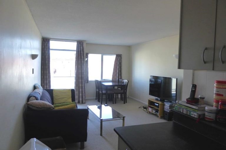 Photo of property in Melksham Towers, 203/131 Brougham Street, Mount Victoria, Wellington, 6011