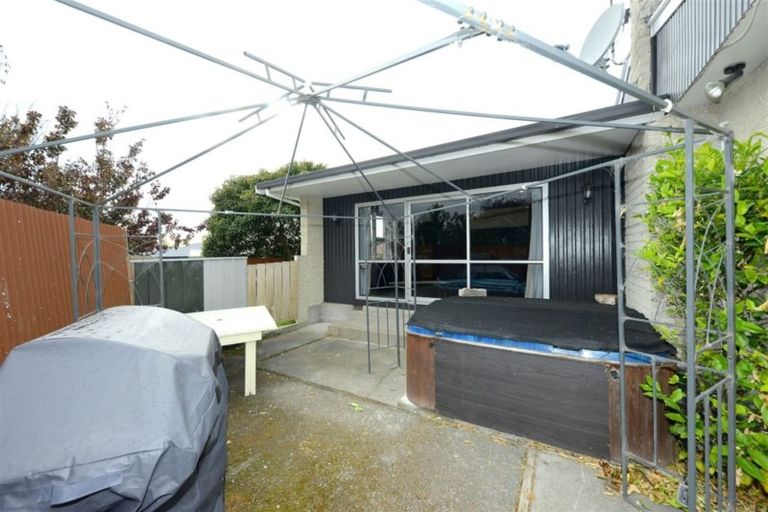 Photo of property in 125a Shortland Street, Wainoni, Christchurch, 8061