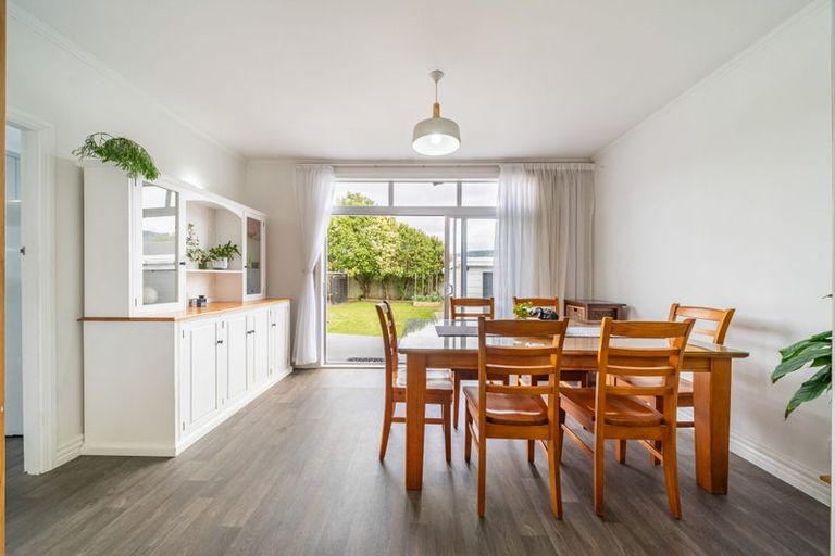 Photo of property in 11 Golders Road, Elderslea, Upper Hutt, 5018