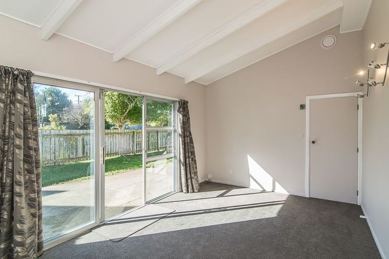 Photo of property in 39 Gray Avenue, Paraparaumu Beach, Paraparaumu, 5032