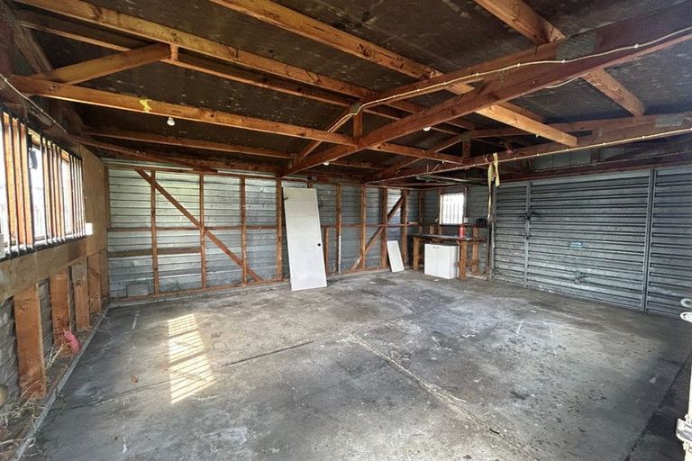 Photo of property in 94 Tait Drive, Greenmeadows, Napier, 4112