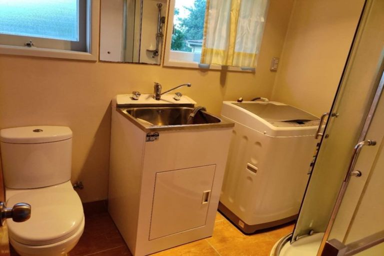 Photo of property in 78 Friesian Drive, Mangere, Auckland, 2022