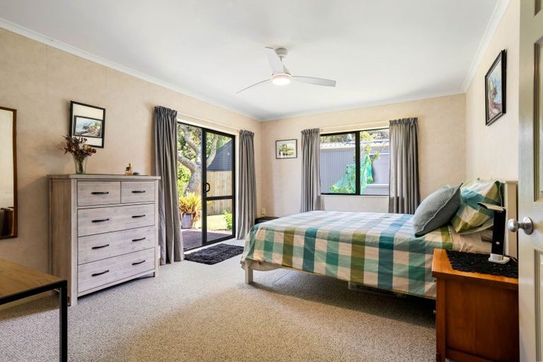 Photo of property in 105 Avalon Place, Whangamata, 3620