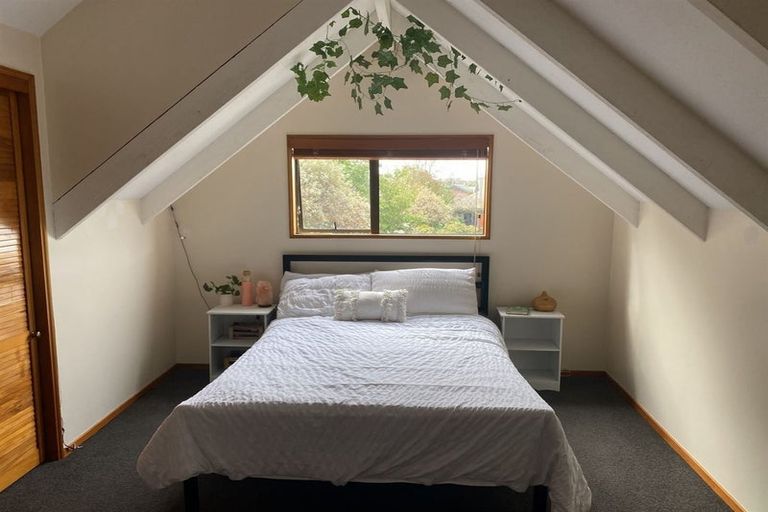 Photo of property in 26 Cherrywood Place, Redwood, Christchurch, 8051