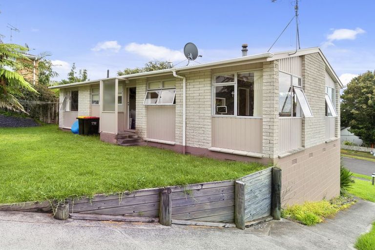 Photo of property in 21a Dingadee Street, Welcome Bay, Tauranga, 3112