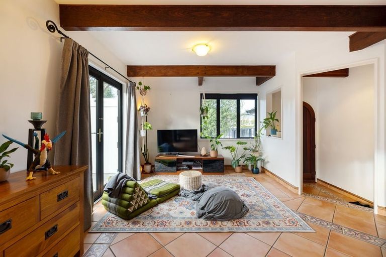 Photo of property in 125 Stapletons Road, Richmond, Christchurch, 8013