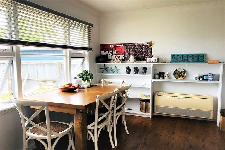 Photo of property in 20 Fenchurch Street, Northcote, Christchurch, 8052