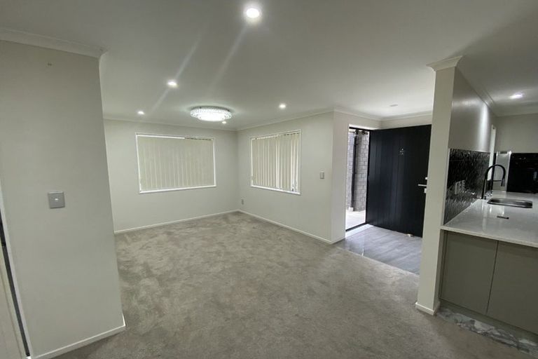 Photo of property in 10b Cambridge Road, Manurewa, Auckland, 2102