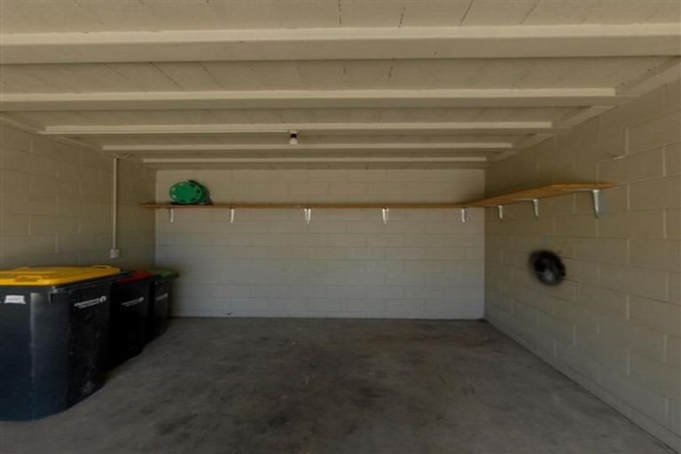 Photo of property in 2/372 Marine Parade, South New Brighton, Christchurch, 8062