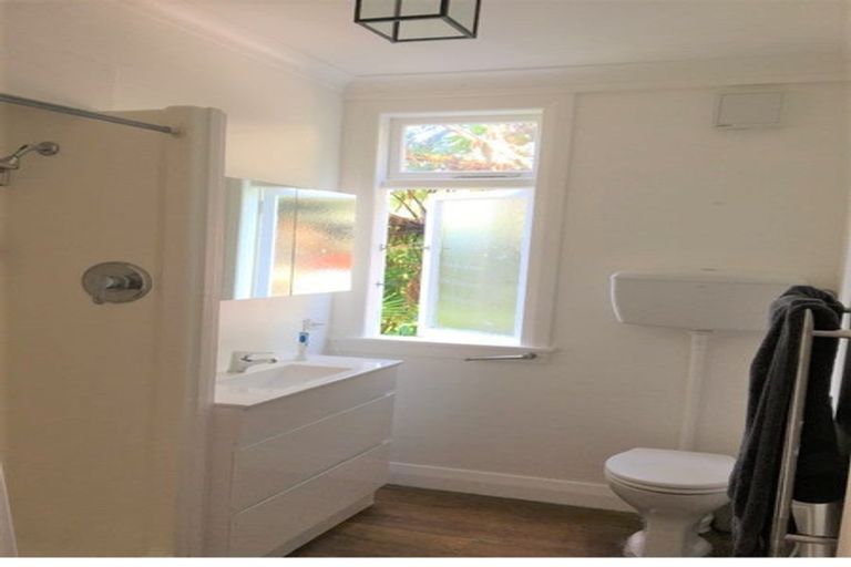 Photo of property in 7 Asquith Terrace, Brooklyn, Wellington, 6021