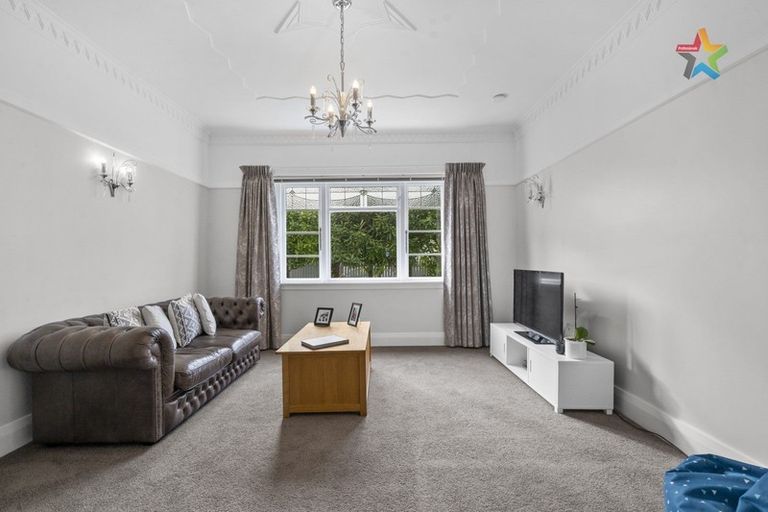 Photo of property in 30 Beaumont Avenue, Alicetown, Lower Hutt, 5010