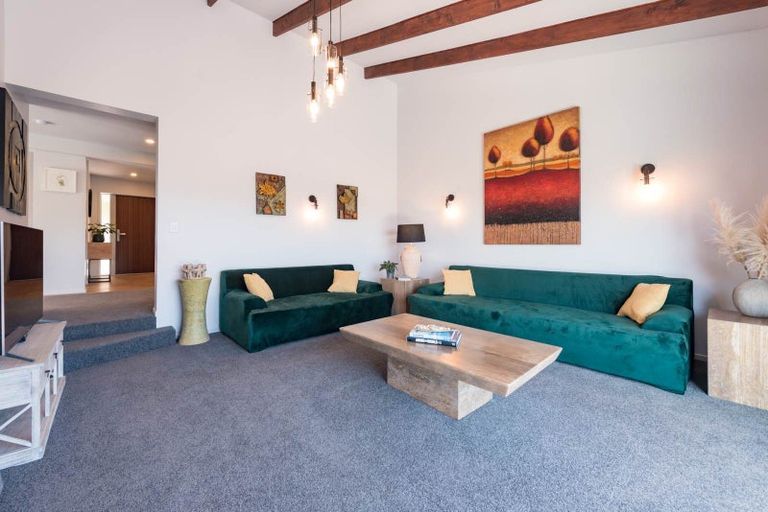 Photo of property in 8 Sullivans Road, Paihia, 0200