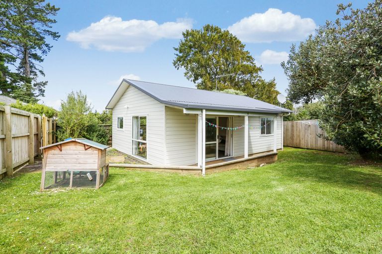 Photo of property in 7 Volante Avenue, Wattle Downs, Auckland, 2103