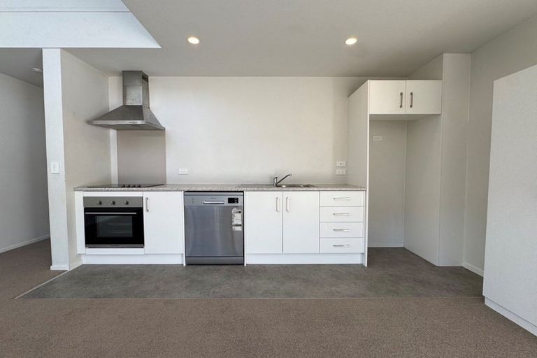 Photo of property in 15/17 Owens Place, Mount Maunganui, 3116