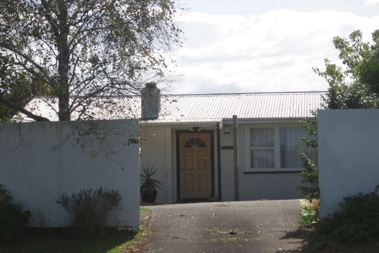 Photo of property in 211 Golf Road, Titirangi, Auckland, 0604