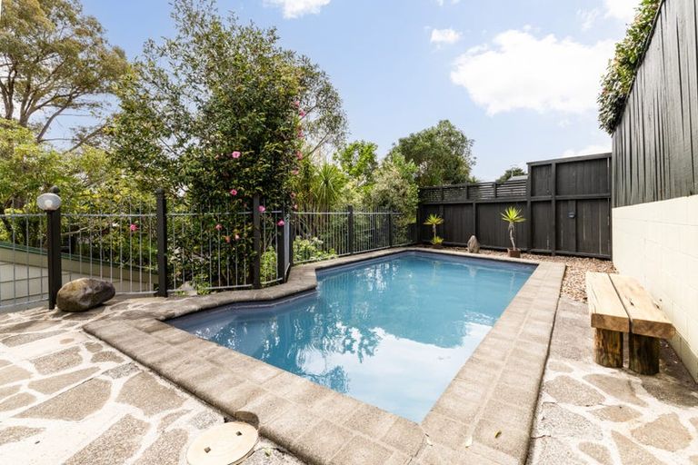 Photo of property in 33 Reeve Drive, Havelock North, 4130