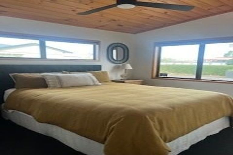 Photo of property in 422 Otumoetai Road, Otumoetai, Tauranga, 3110