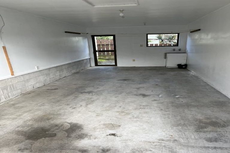 Photo of property in 5/16 South Street, Papakura, 2110