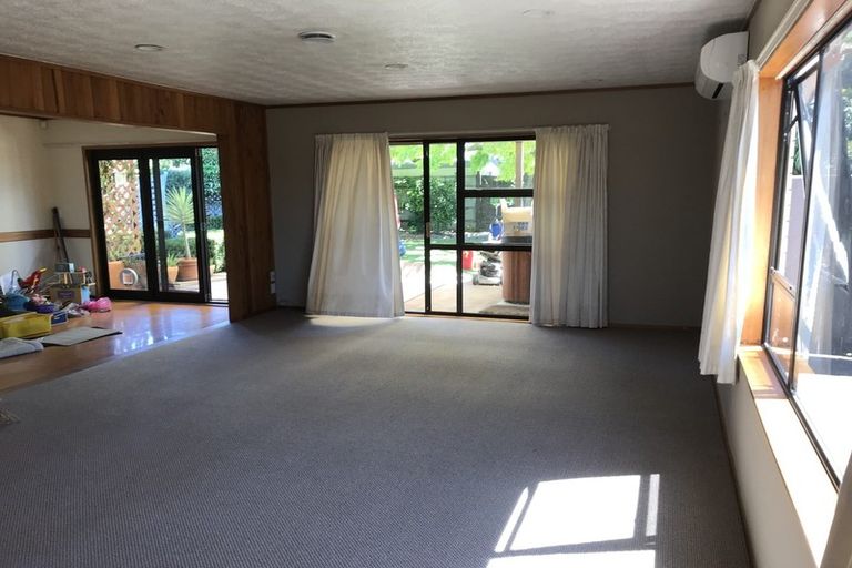 Photo of property in 2 Wainscott Street, Greenmeadows, Napier, 4112