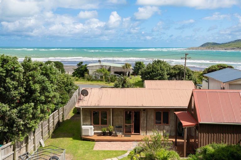 Photo of property in 141 Riria Kereopa Memorial Drive, Raglan, 3297