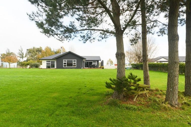 Photo of property in 733 Stoney Creek Road, Bunnythorpe, Palmerston North, 4470