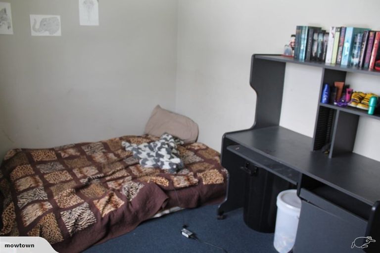 Photo of property in 20 Domett Street, Opunake, 4616