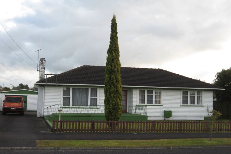 Photo of property in 30 Fenwick Crescent, Hillcrest, Hamilton, 3216