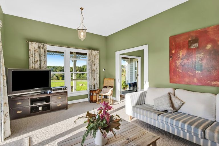 Photo of property in 47 Sandown Road, Te Horo Beach, Otaki, 5581