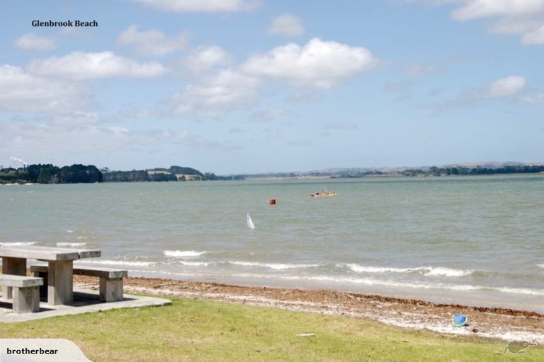 Photo of property in 4 Waimiri Road, Glenbrook, 2681