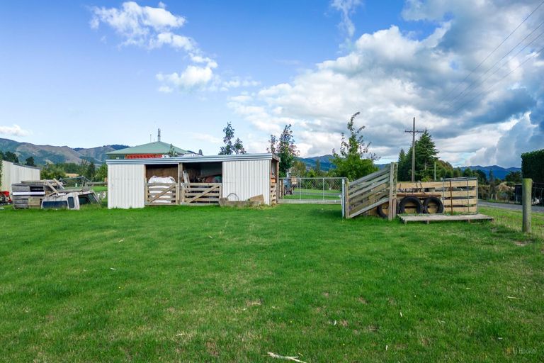 Photo of property in 17 Bakers Road, Waimate, 7978