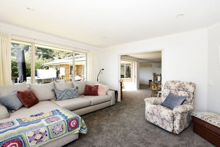Photo of property in 7 Springlea Heights, Atawhai, Nelson, 7010